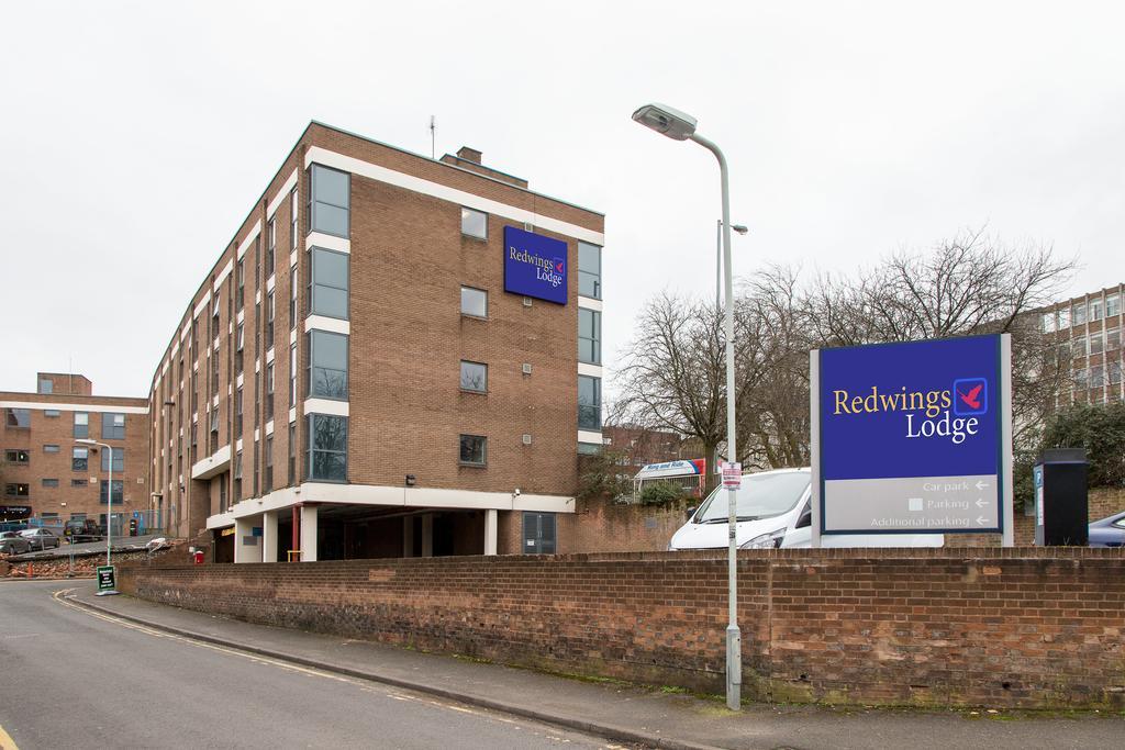 Redwings Lodge Wolverhampton Central Esterno foto