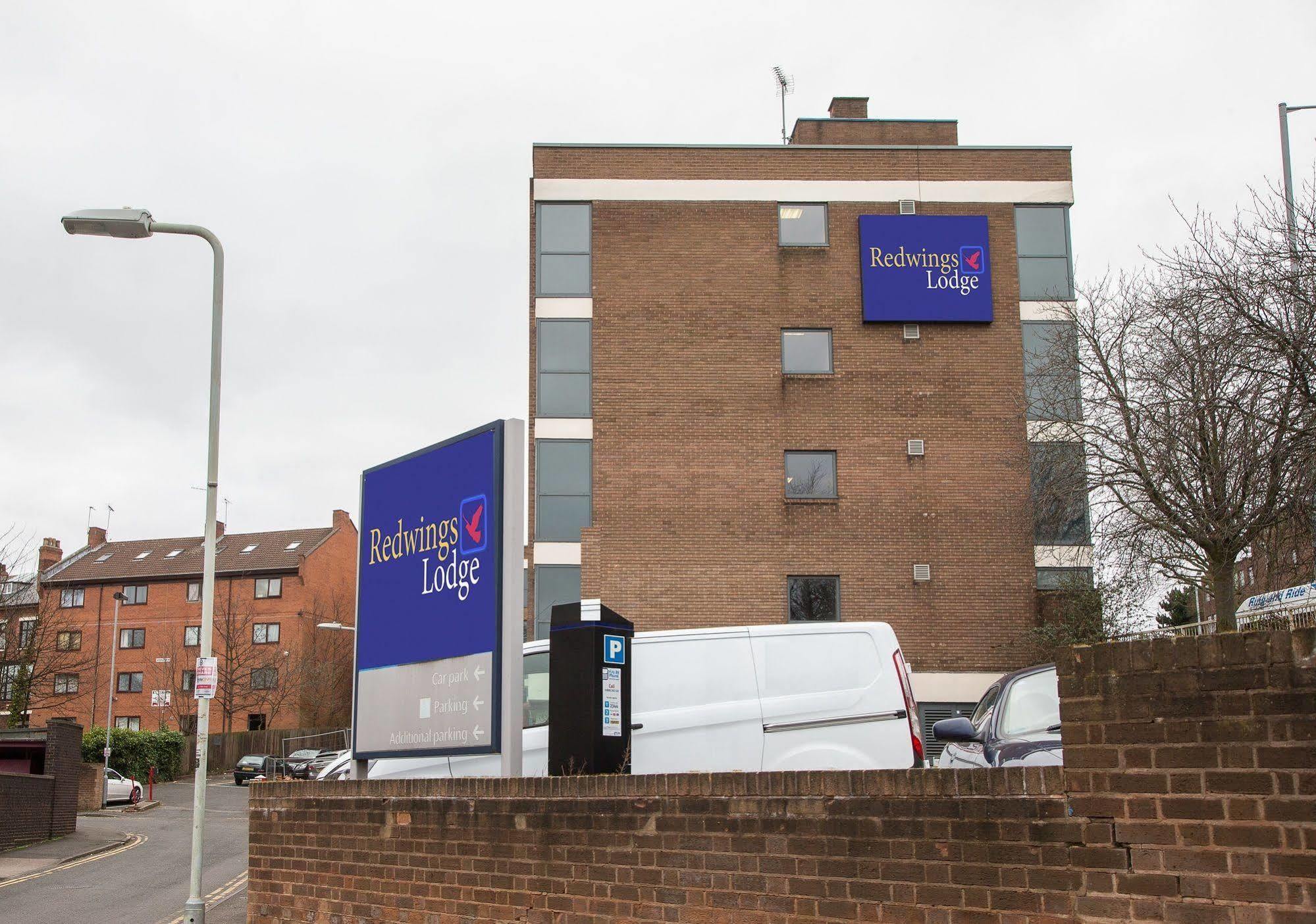 Redwings Lodge Wolverhampton Central Esterno foto